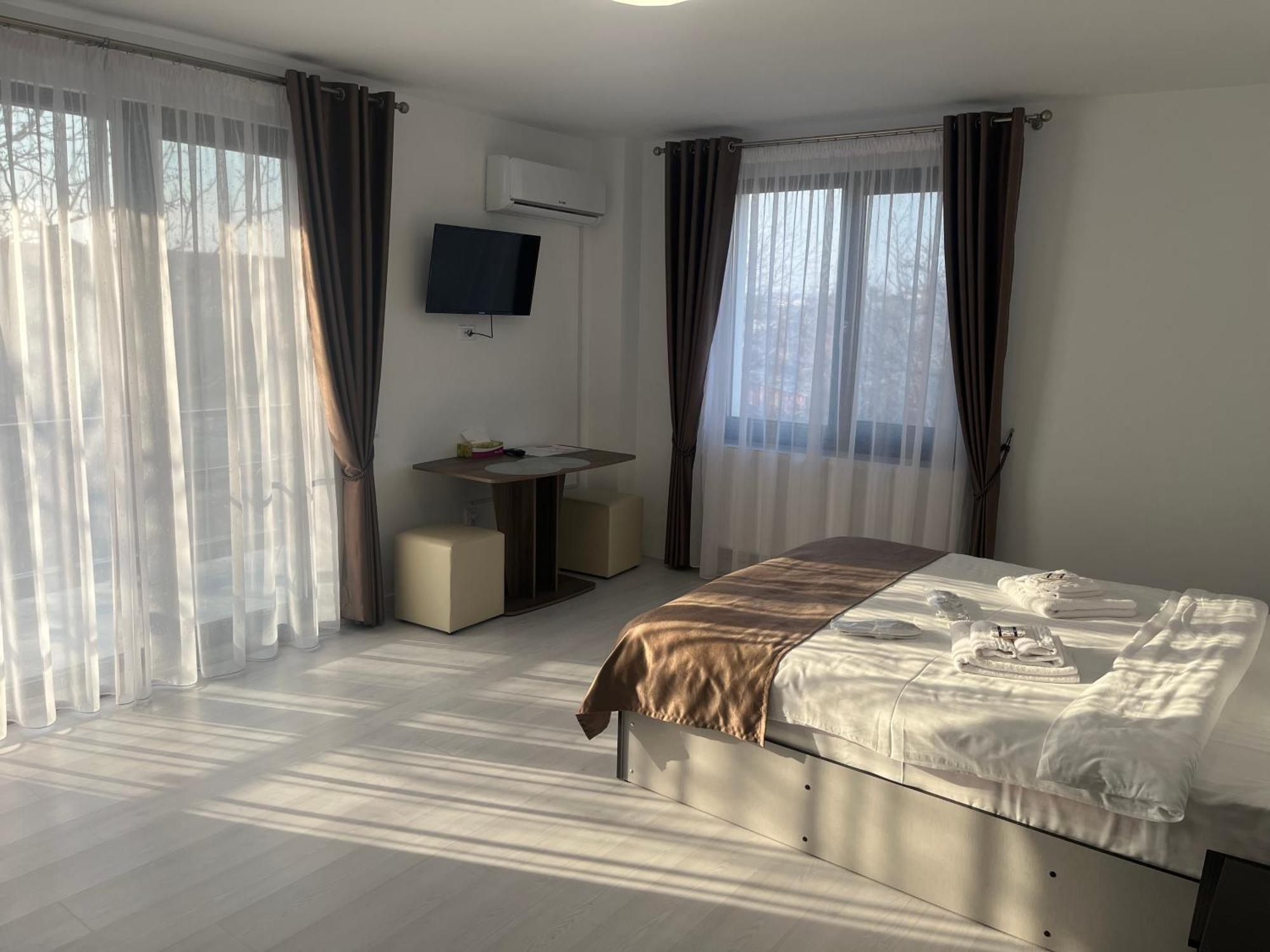 Hotel Palas Grand View Яссы Экстерьер фото